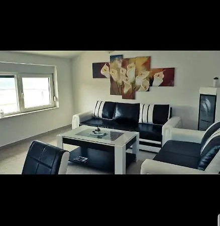 Kate Apartment Kremena