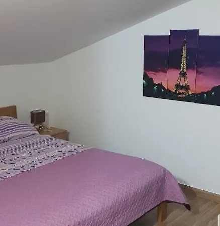Kate Apartment Kremena